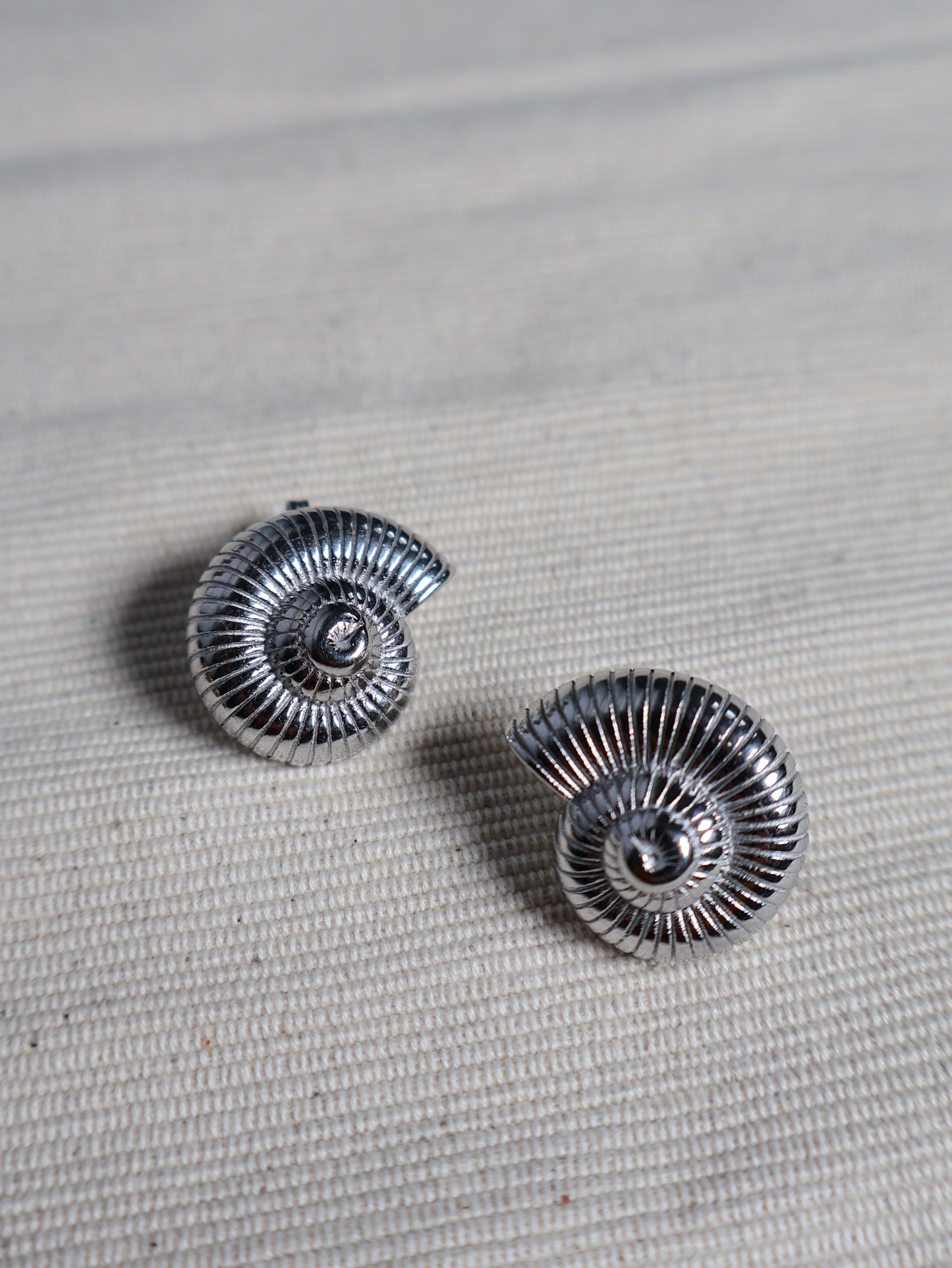 Snail earrings